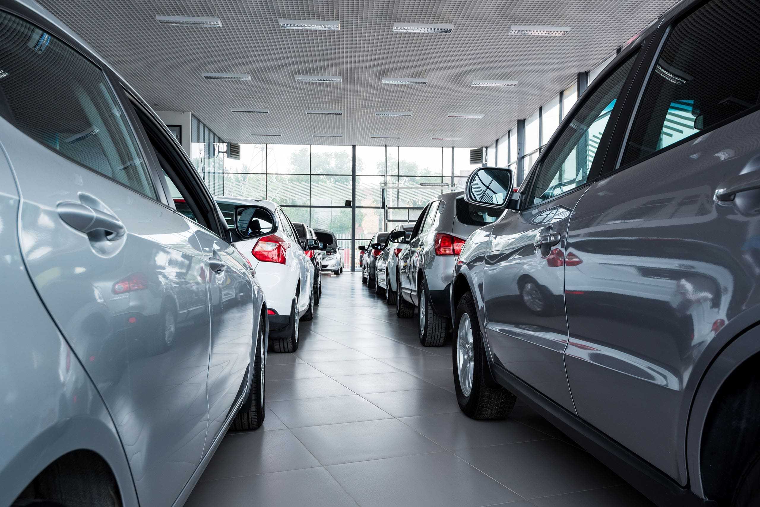 Auto dealerships can easily manage safety recalls.